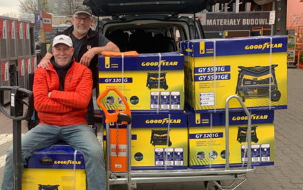 Eta alumni race to Poland to help Ukrainians fleeing war Image for Eta alumni race to Poland to help Ukrainians fleeing war