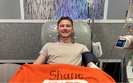 Image for Alpha Xi Alumnus Halts Backpacking Trip to Donate Stem Cells